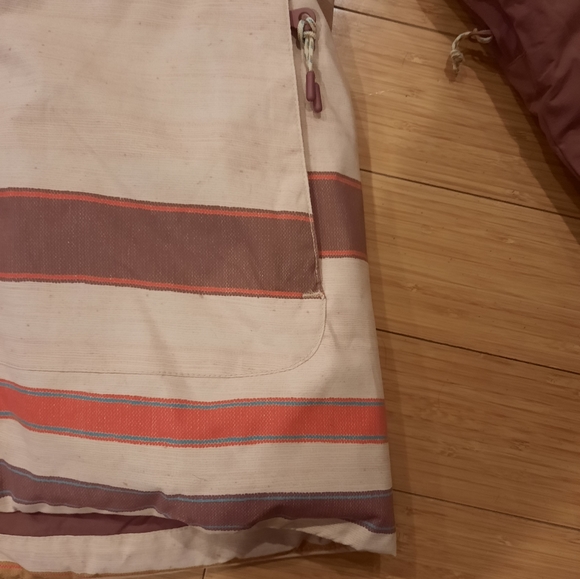 Burton insulated boarding jacket xsm EUC - Picture 2 of 7